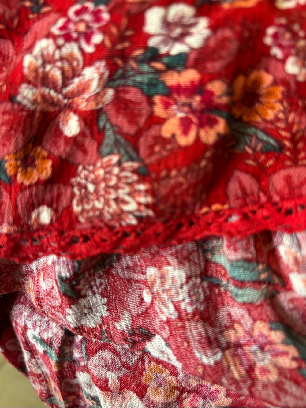 Women's Red Floral Lace Yoke Peasant Blouse - Picture 7 of 14